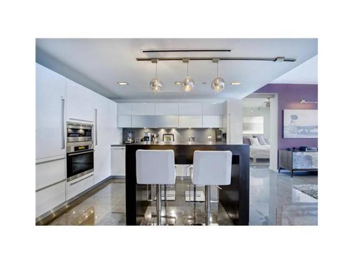 Luxury Boutique Suite Collins Ave Маями Бийч Екстериор снимка